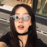 Стильные мужские солнцезащитные очки с эффектом кошачьего глаза, женские ретро-металлические солнцезащитные очки, анти-УФ-будущее вогнутые.