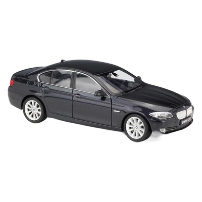 Модель автомобиля WELLY 1:24 BMW 535i седан, коллекционная подарочная модель из сплава