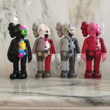 Mand Kaws 8 дюймов 20 см анатомическая арт-фигурка в наличии